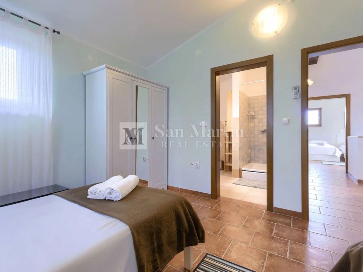 Istria, Svetvinčenat – casa tradizionale su ampio terreno