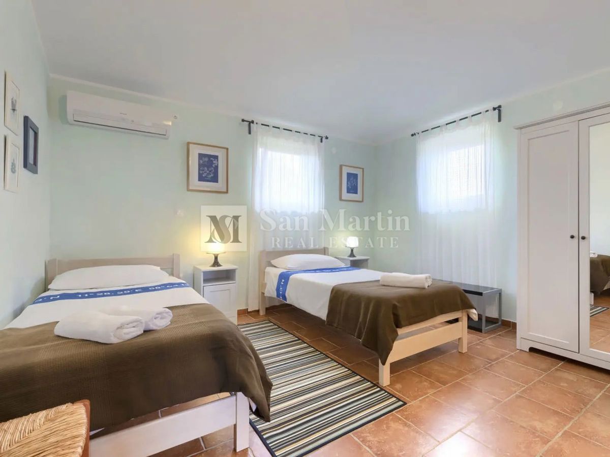 Istria, Svetvinčenat – casa tradizionale su ampio terreno