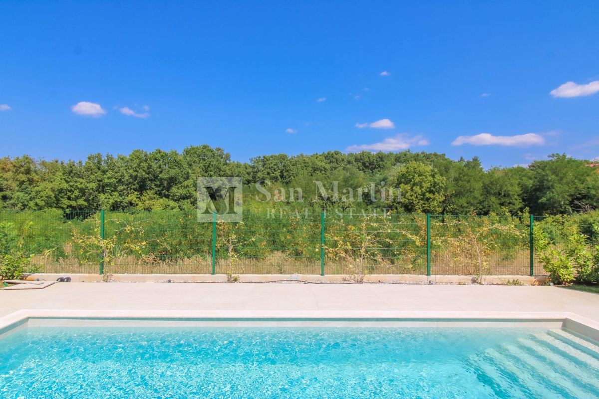 Parenzo, dintorni - eccellente casa a un piano con piscina riscaldata