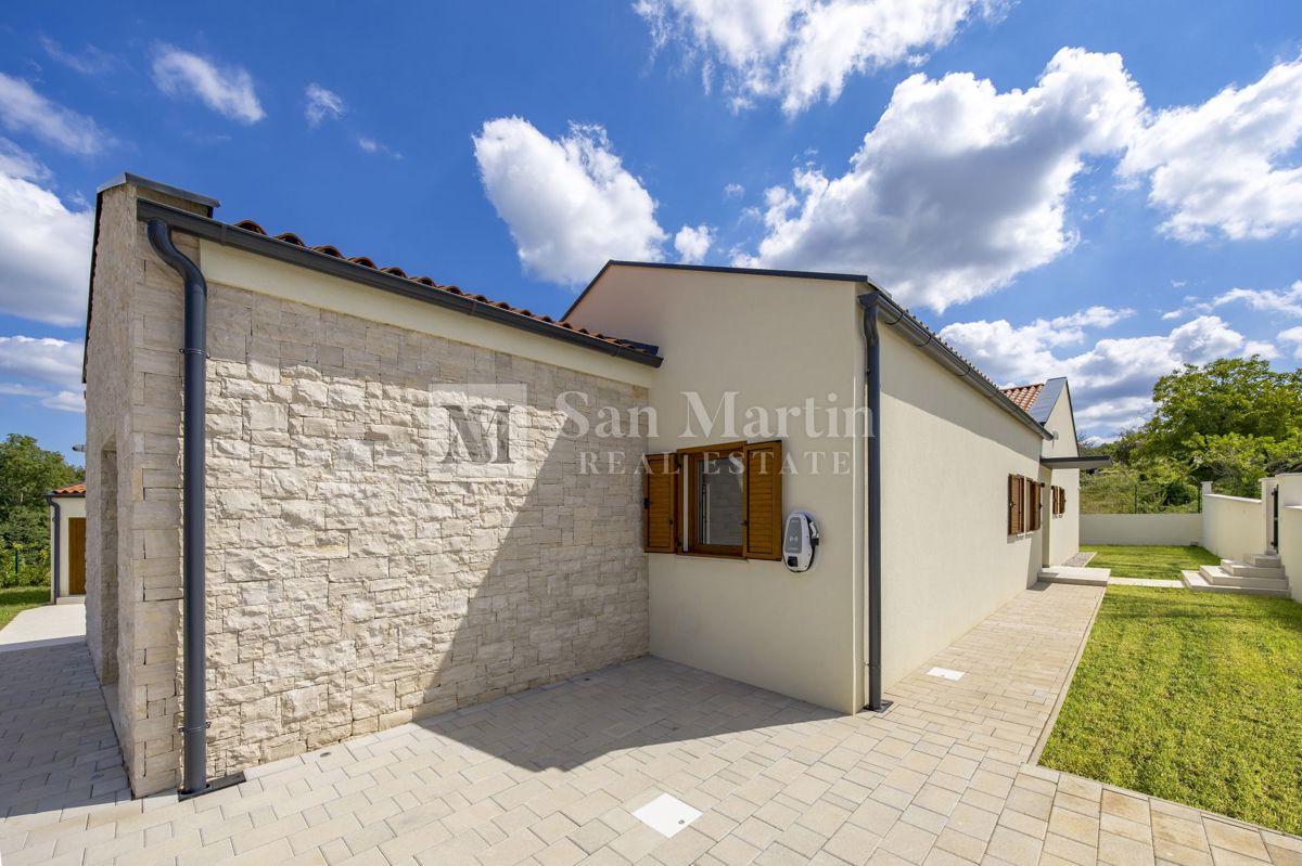 Parenzo, dintorni - eccellente casa a un piano con piscina riscaldata