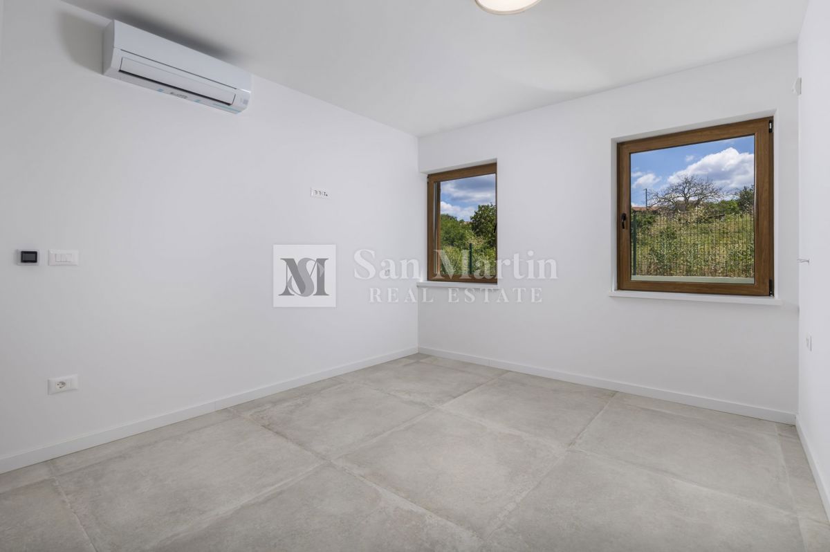 Parenzo, dintorni - eccellente casa a un piano con piscina riscaldata