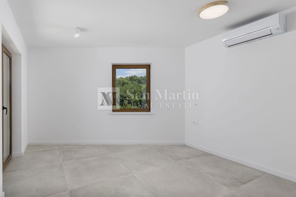 Parenzo, dintorni - eccellente casa a un piano con piscina riscaldata