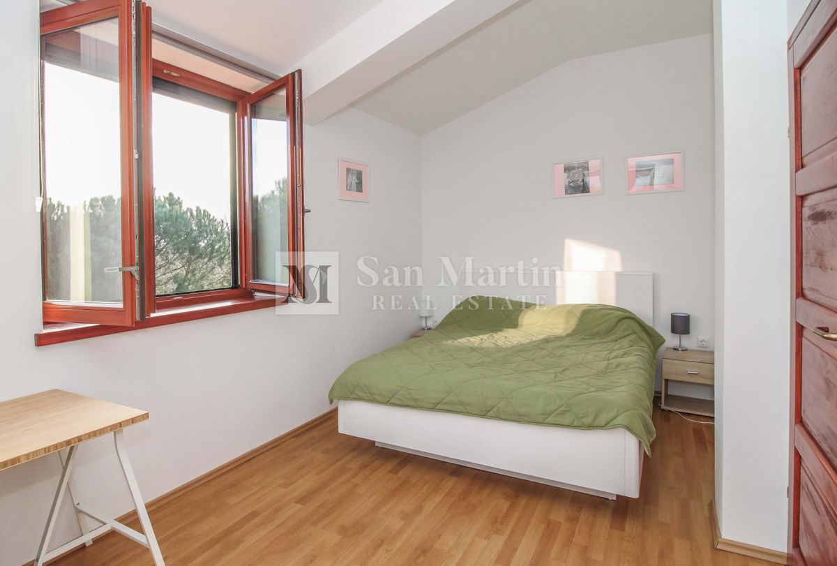 KRNICA - Casa con piscina e tre camere da letto