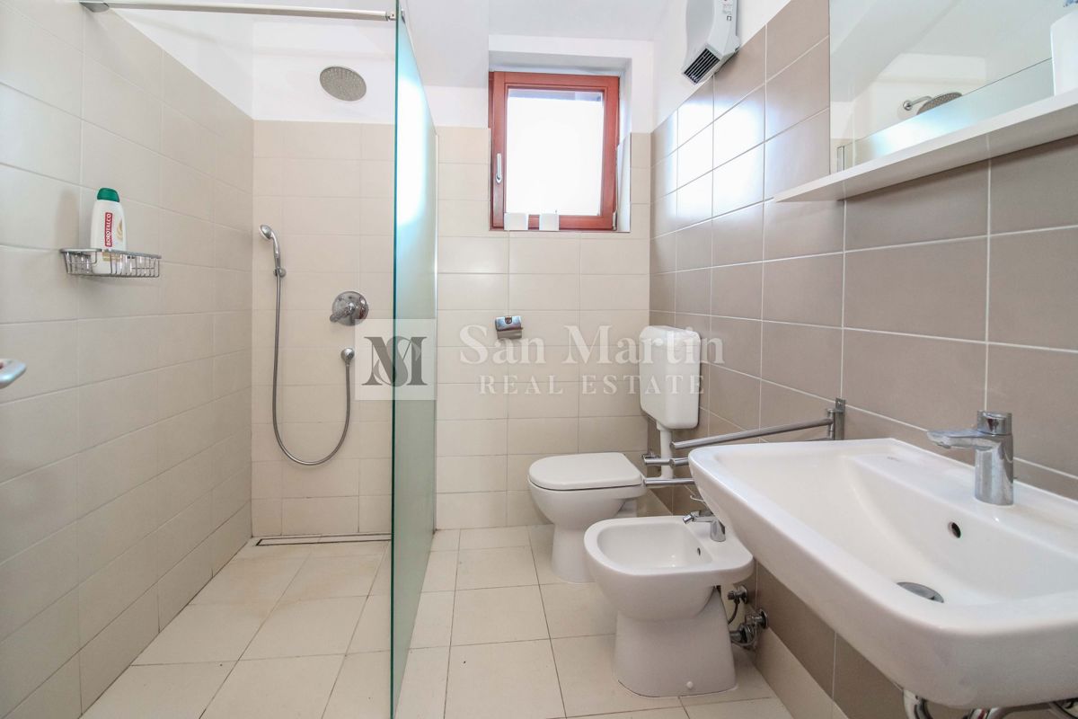 KRNICA - Casa con piscina e tre camere da letto