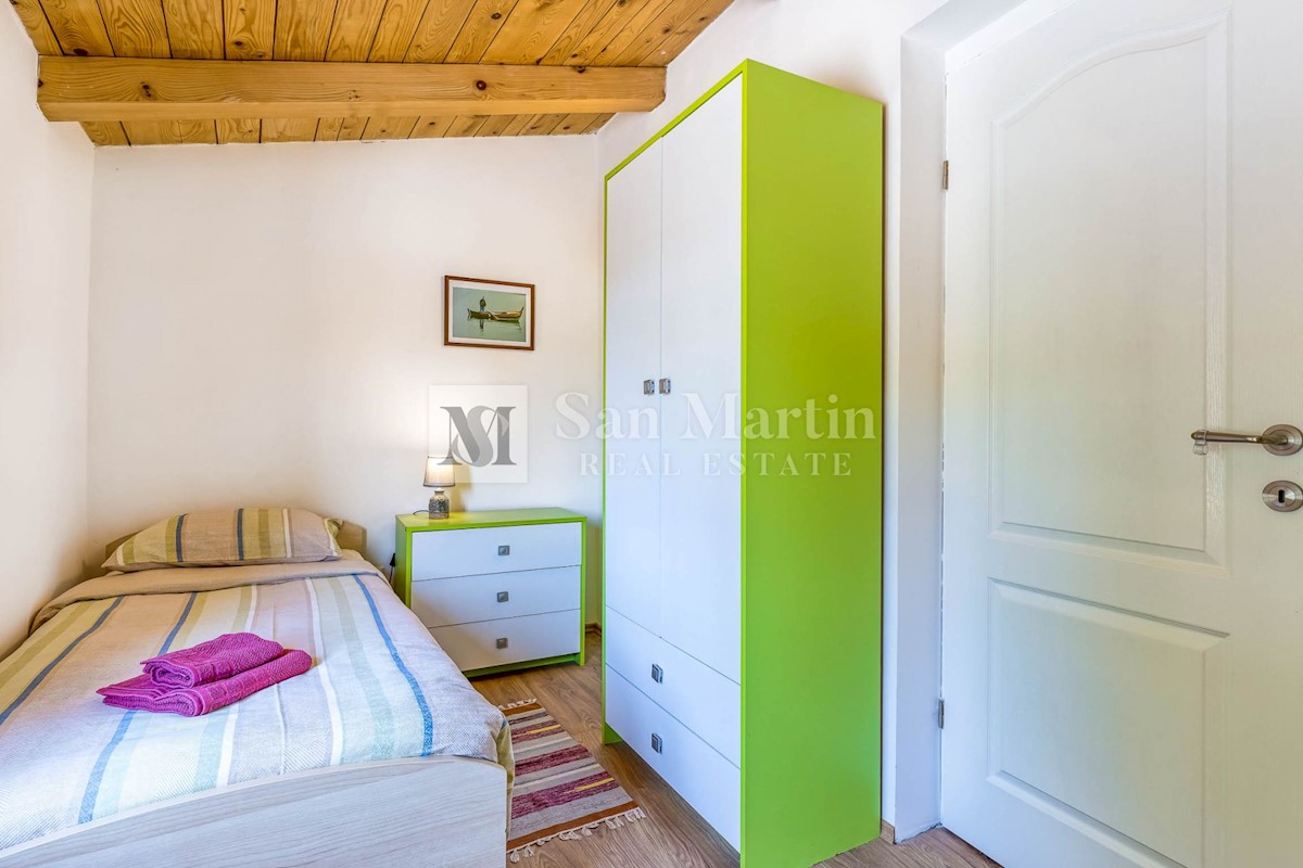 Kanfanar - una bella casa in pietra in un posto tranquillo