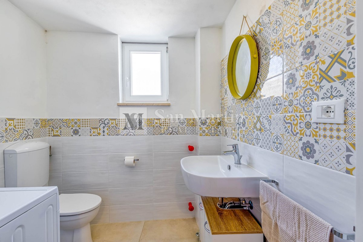Kanfanar - una bella casa in pietra in un posto tranquillo