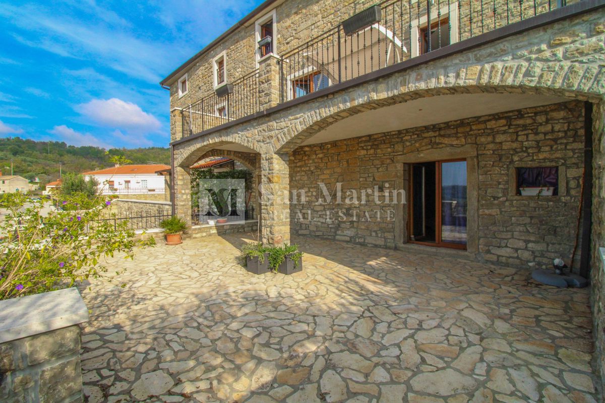 Buie - dintorni, casa in pietra con bellissima vista!