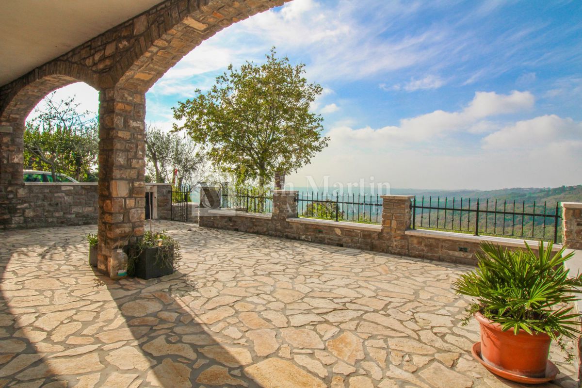 Buie - dintorni, casa in pietra con bellissima vista!
