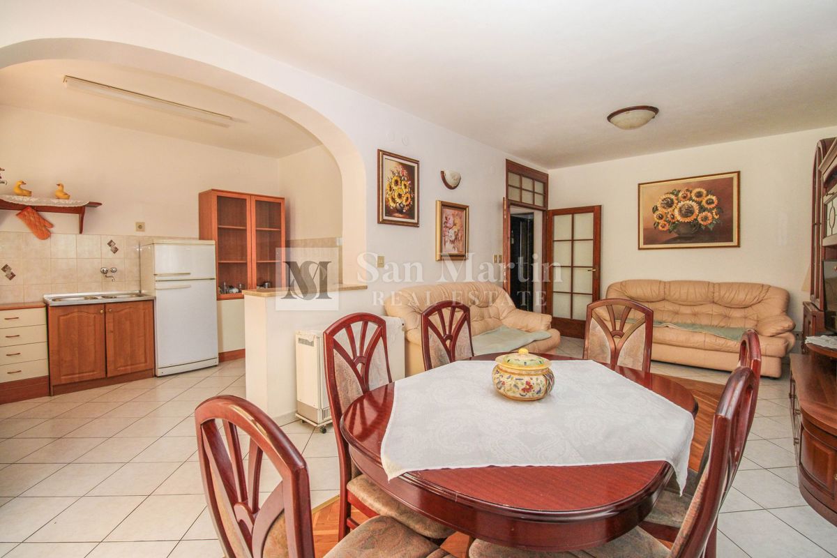 Rovigno - bella casa con due unità vicino alle spiagge