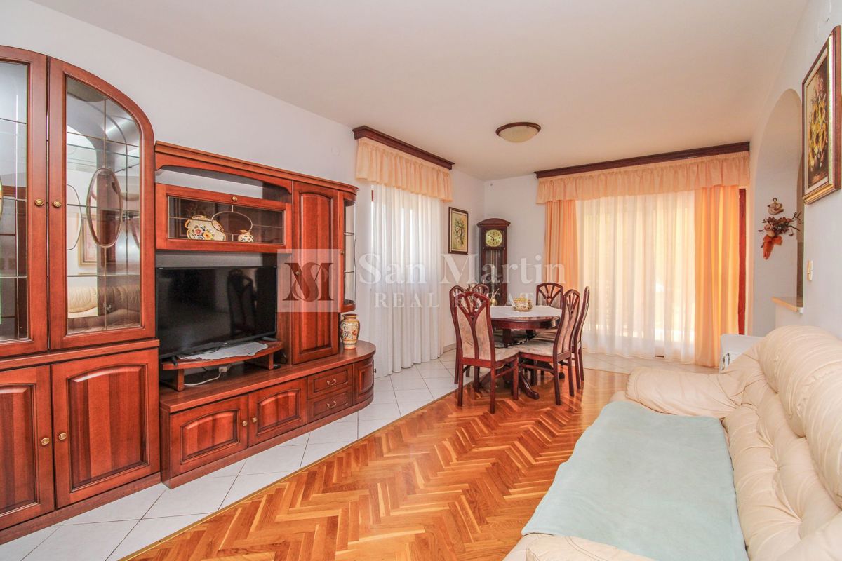 Rovigno - bella casa con due unità vicino alle spiagge