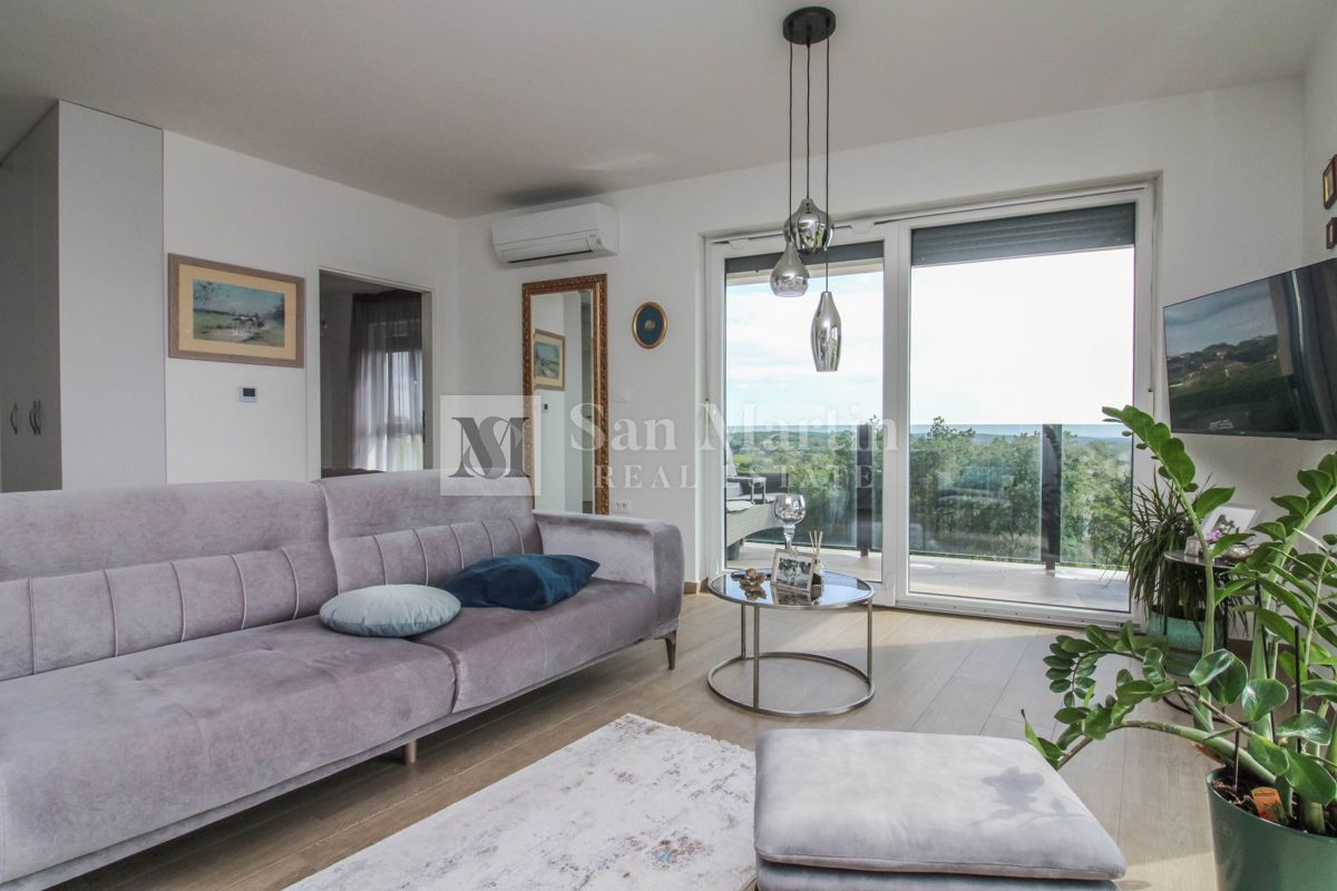 Parenzo, dintorni – appartamento di lusso con vista mare