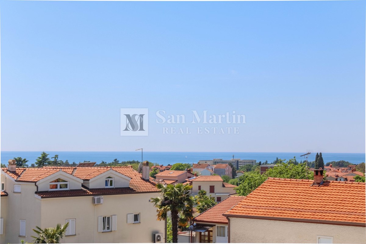 Parenzo, appartamento con vista mare vicino alla spiaggia