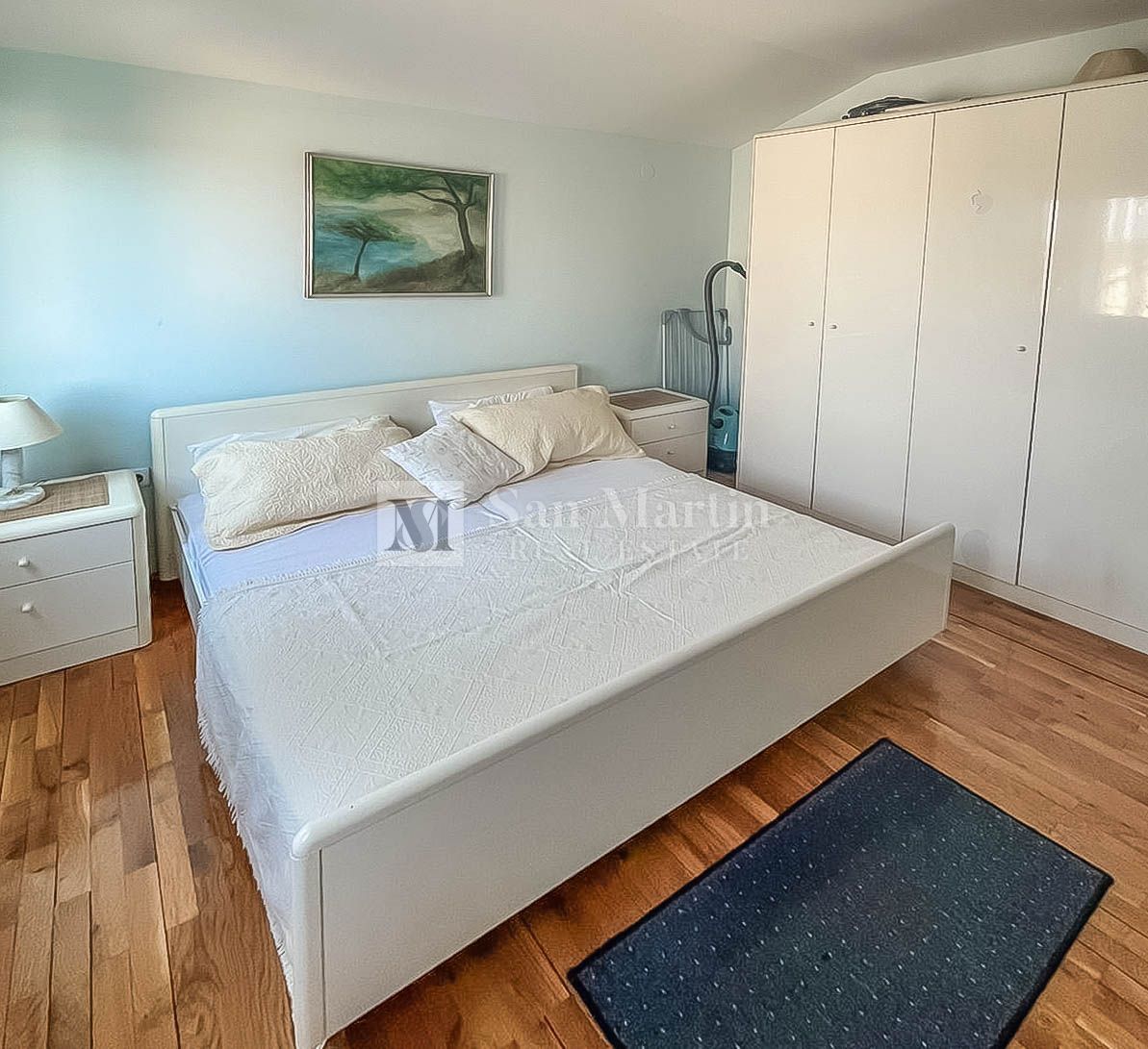 Istria, Cittanova - appartamento con ampia terrazza, vista mare