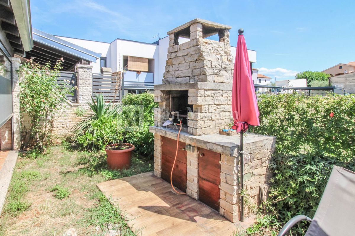 Zona PARENZO, casa con 3 camere da letto