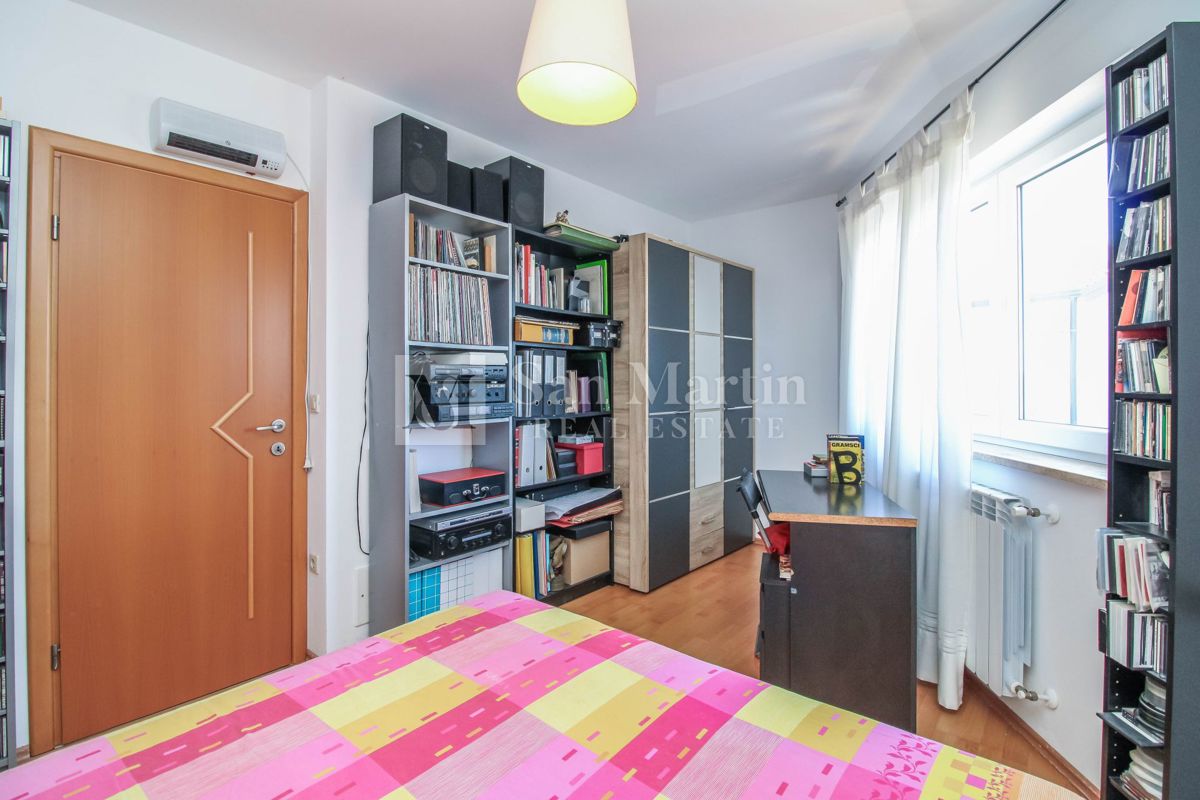 Zona PARENZO, casa con 3 camere da letto