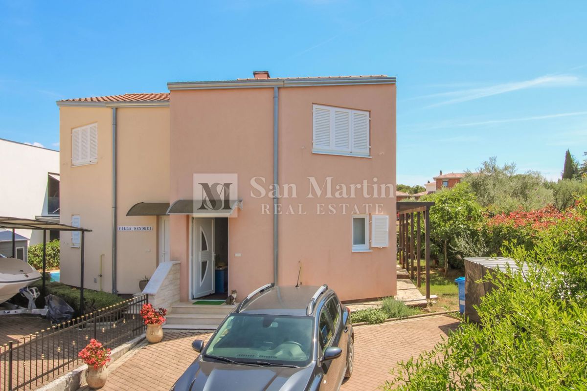 Zona PARENZO, casa con 3 camere da letto