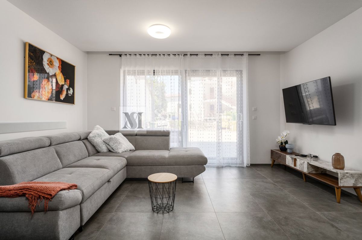 Parenzo, dintorni – Appartamento spazioso con quattro camere da letto vicino al mare!