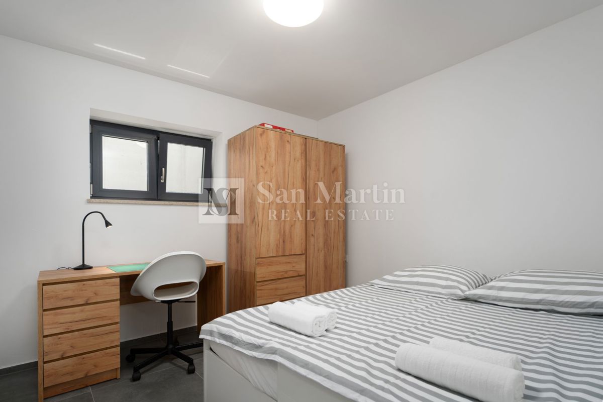 Parenzo, dintorni – Appartamento spazioso con quattro camere da letto vicino al mare!