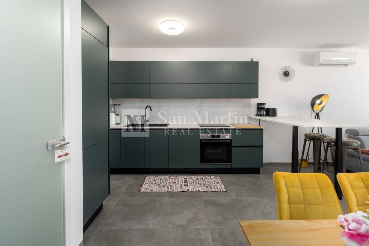 Parenzo, dintorni – Appartamento spazioso con quattro camere da letto vicino al mare!