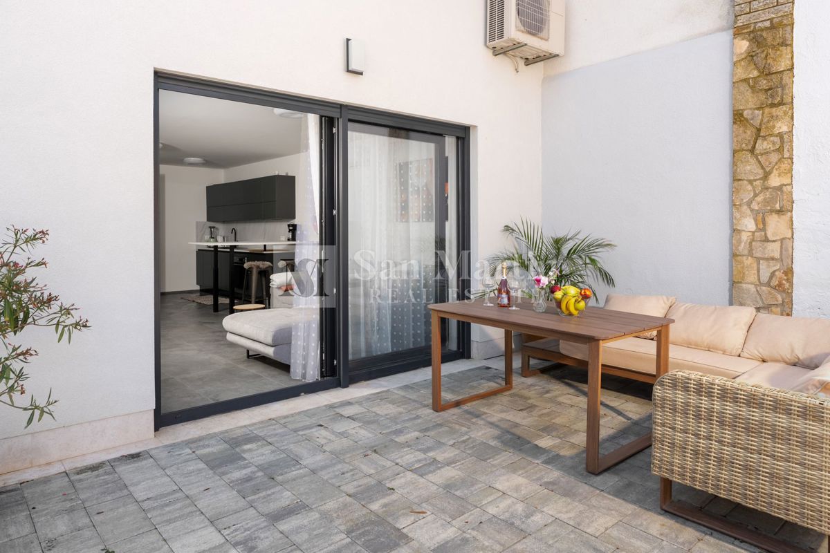 Parenzo, dintorni – Appartamento spazioso con quattro camere da letto vicino al mare!