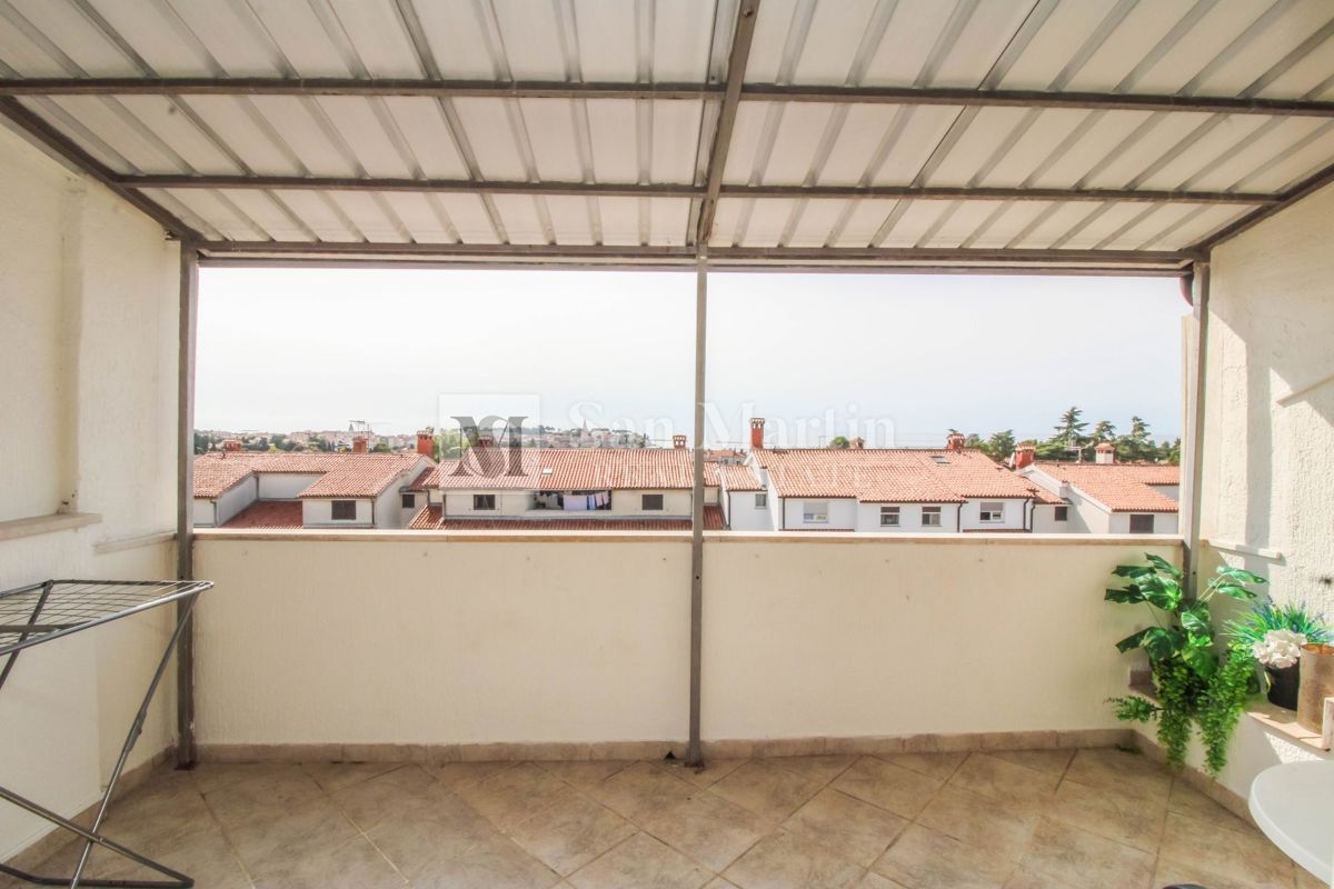 Parenzo, centro più ampio - spazioso appartamento con vista mare e città