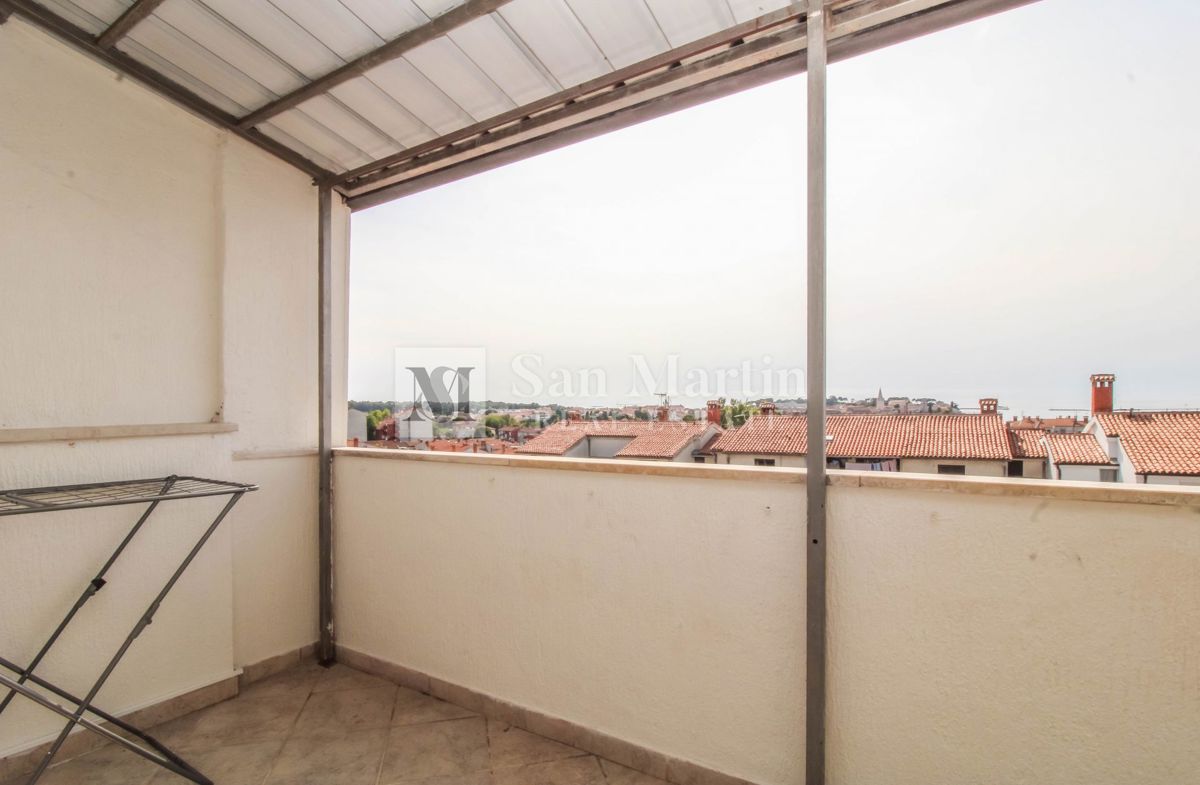 Parenzo, centro più ampio - spazioso appartamento con vista mare e città