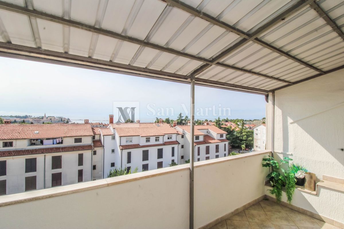 Parenzo, centro più ampio - spazioso appartamento con vista mare e città