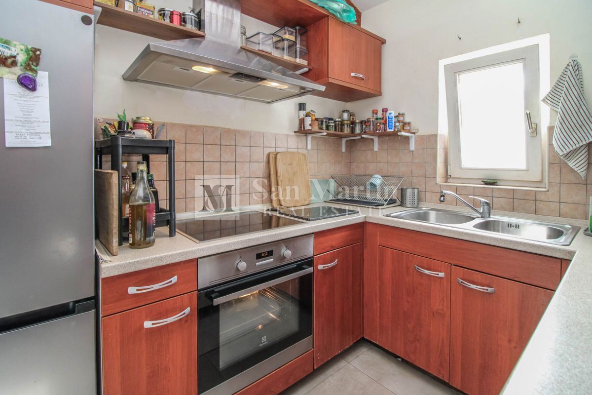 OCCASIONE - PARENZO BELLISSIMA CASA AL PIANO TERRA CON GIARDINO