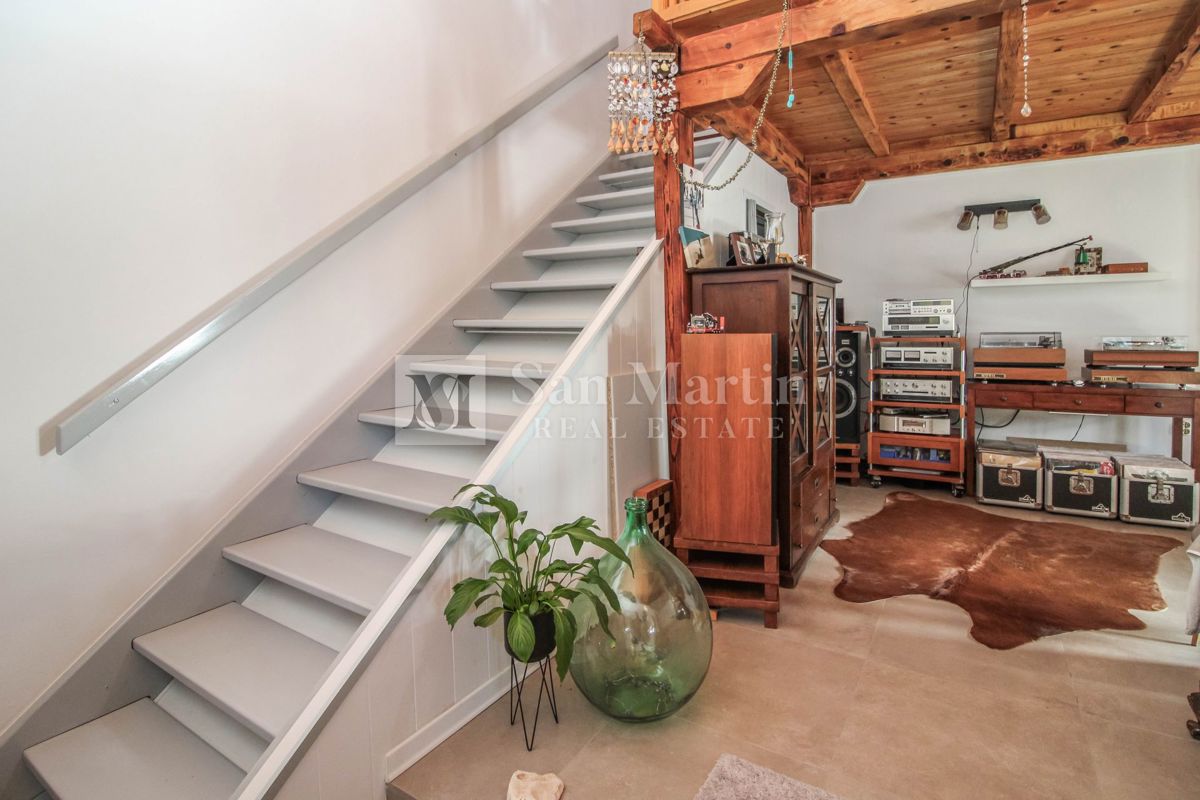 OCCASIONE - PARENZO BELLISSIMA CASA AL PIANO TERRA CON GIARDINO