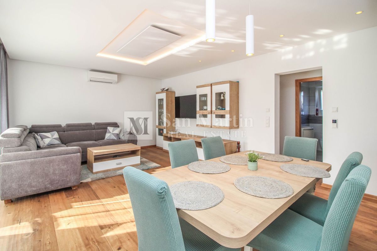 Parenzo - Accogliente casa a un piano in un'ottima posizione