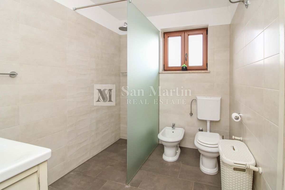 PARENZO - Casa con piscina, 4 camere da letto