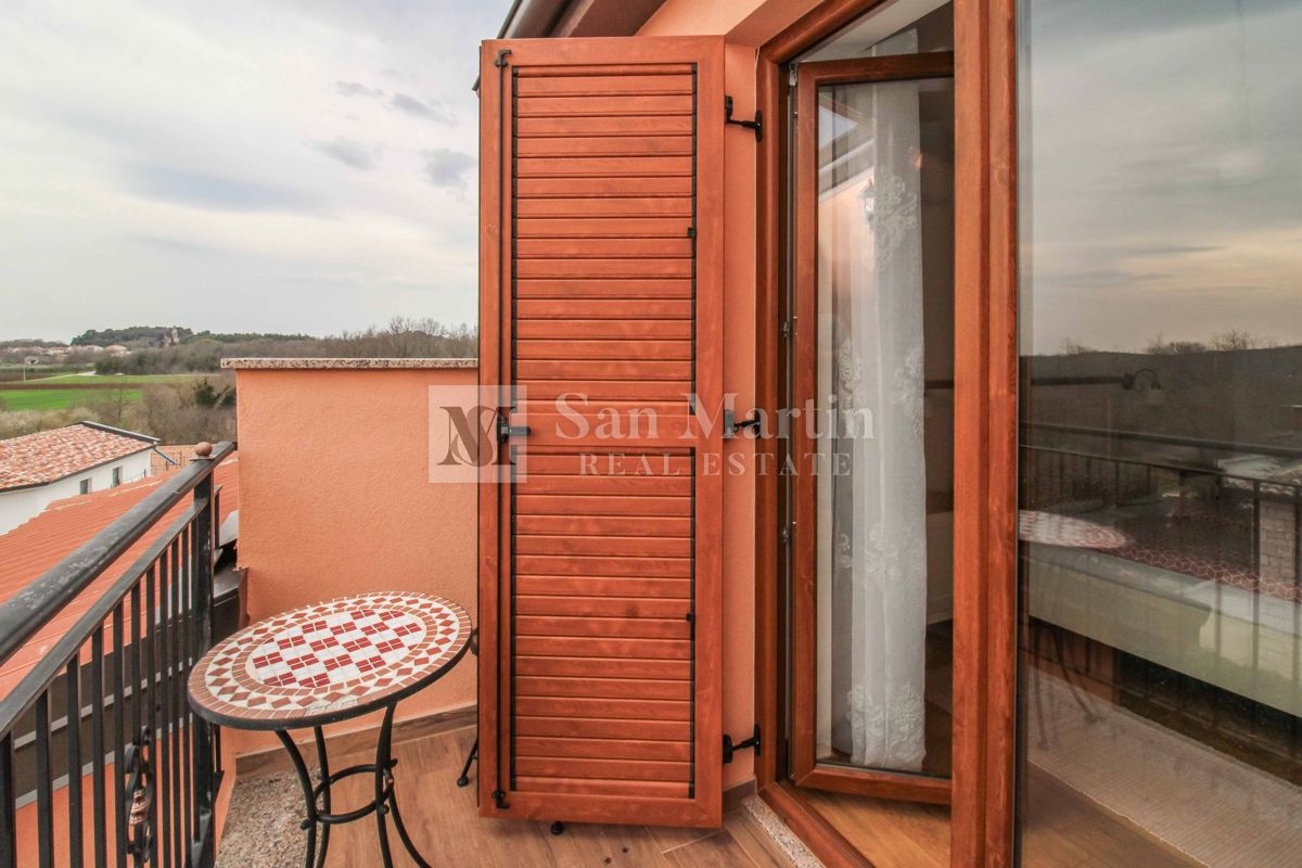 PARENZO - Casa con piscina, 4 camere da letto