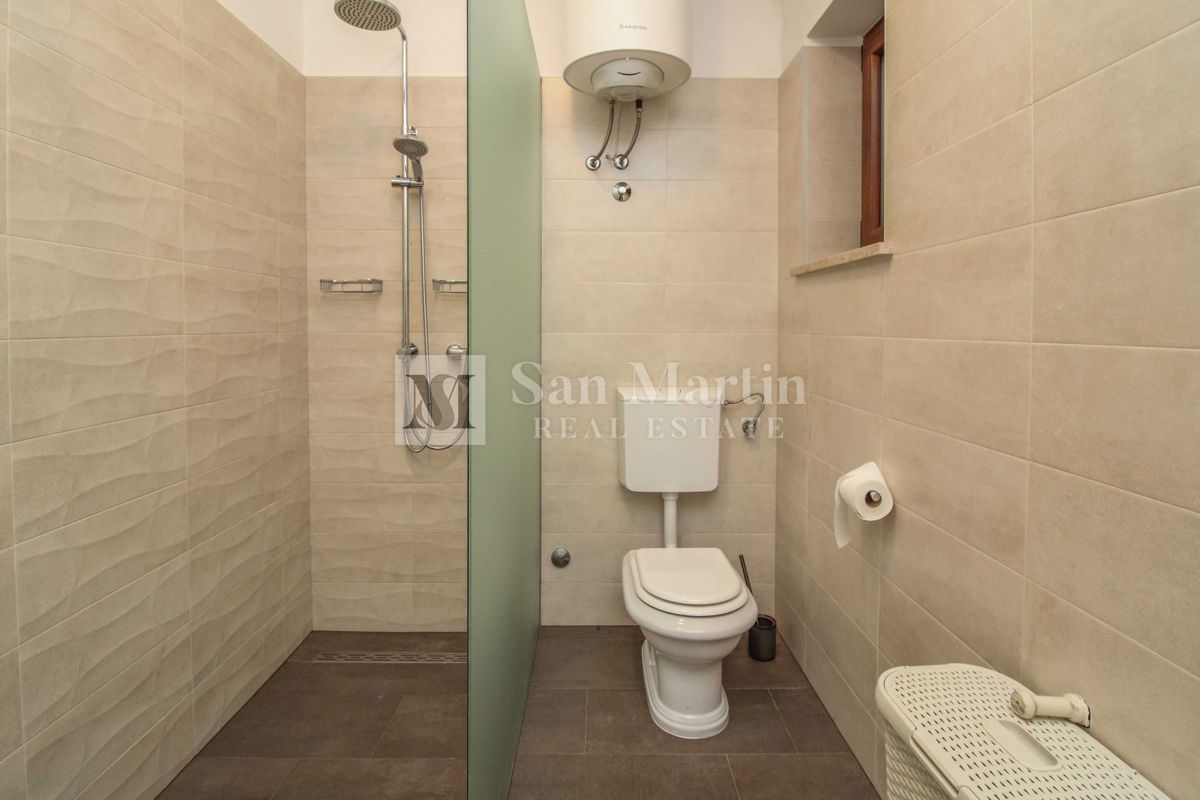 PARENZO - Casa con piscina, 4 camere da letto