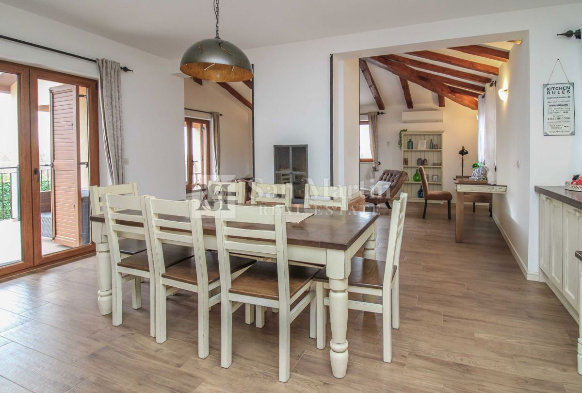 PARENZO - Casa con piscina, 4 camere da letto