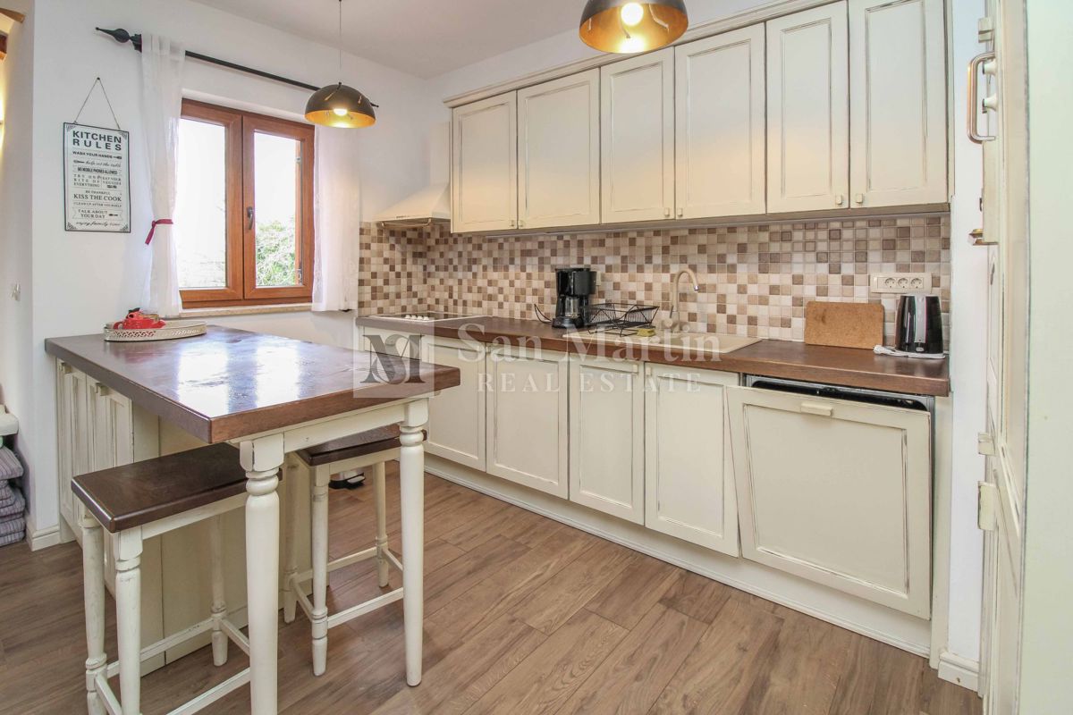 PARENZO - Casa con piscina, 4 camere da letto