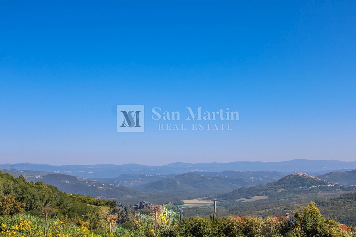 Parenzo, dintorni - terreno edificabile con vista aperta