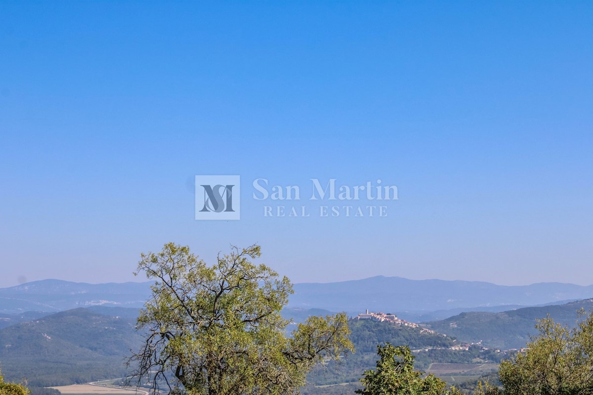 Parenzo, dintorni - terreno edificabile con vista aperta