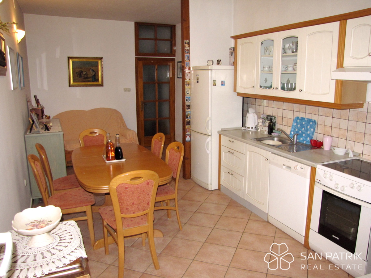 Autentica casa in pietra nel centro storico di Šibenik