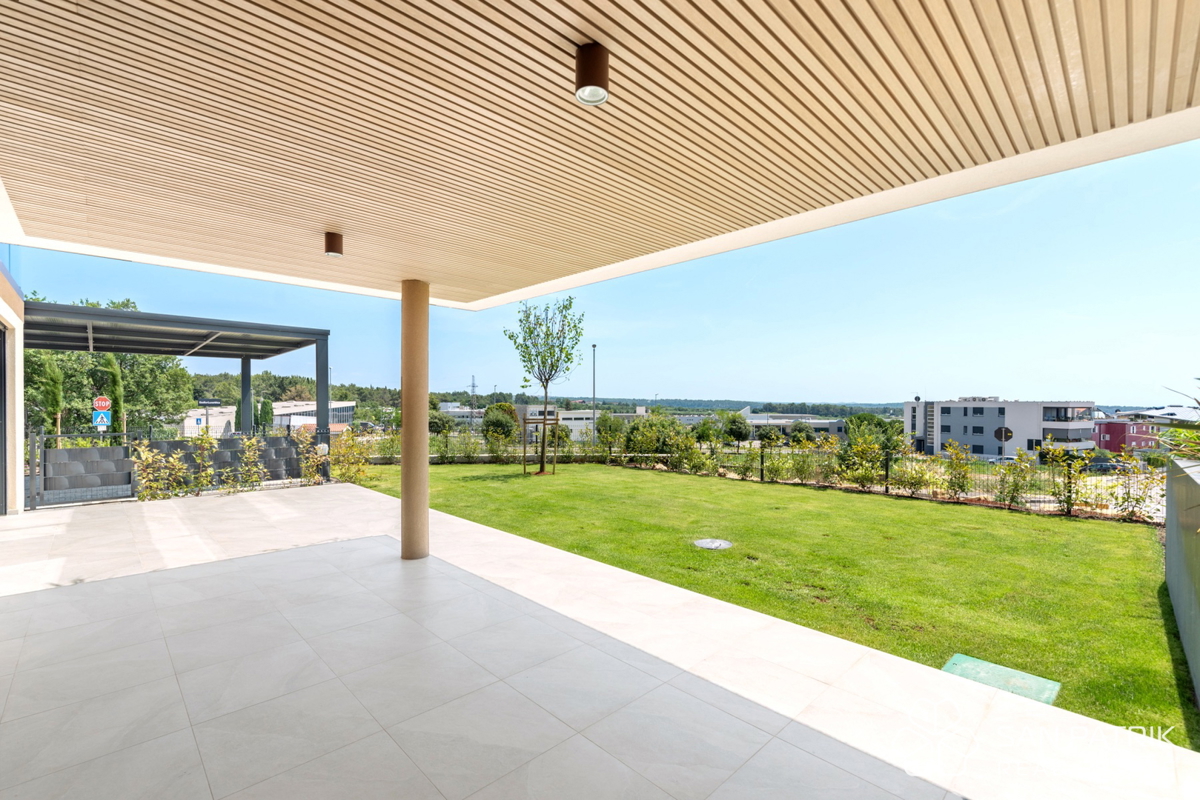 Novigrad, Istra: Residenza moderna in posizione tranquilla con vista