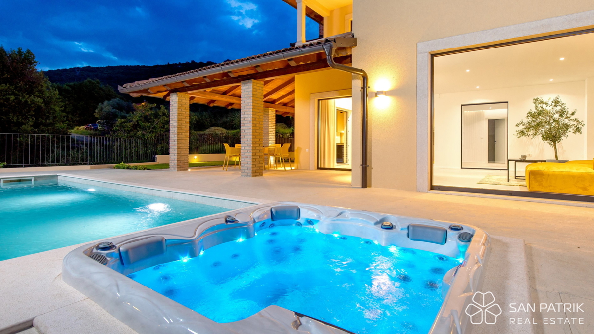 Moderna villa mediterranea con vista panoramica – Mošćenička Draga