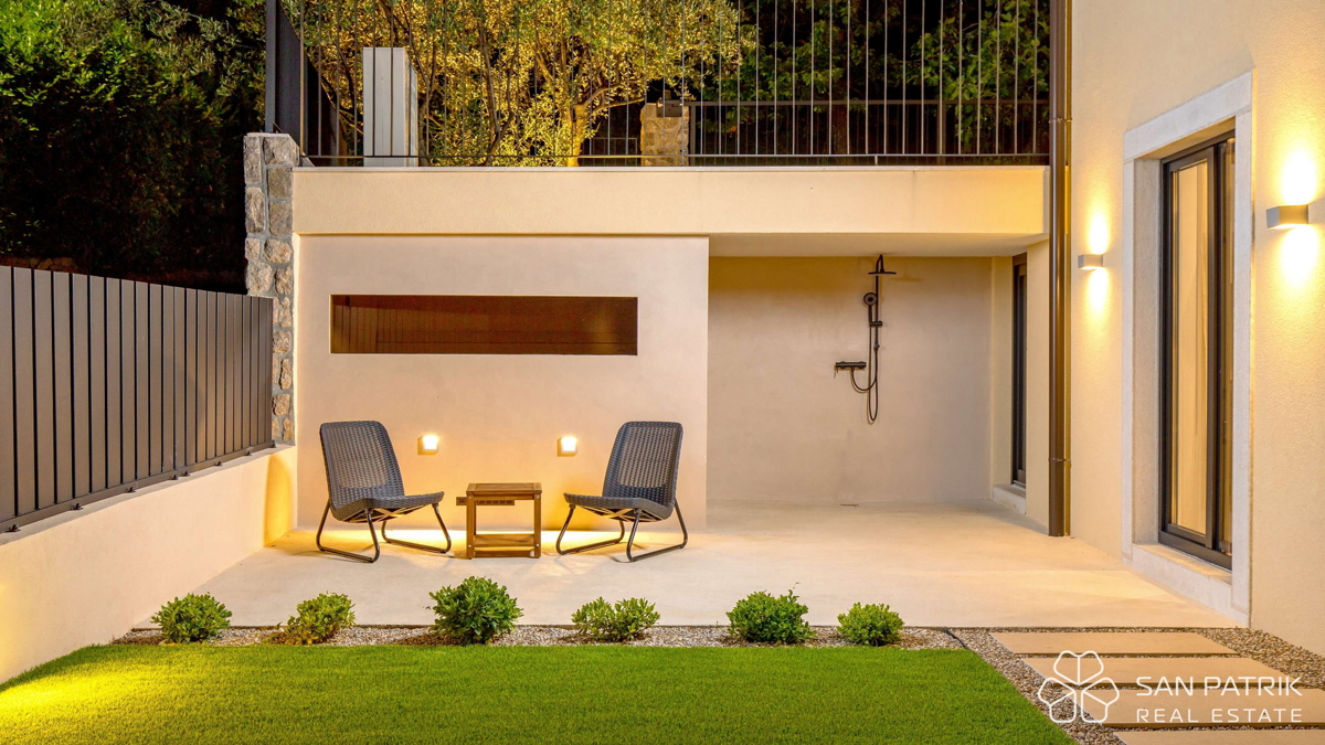 Moderna villa mediterranea con vista panoramica – Mošćenička Draga