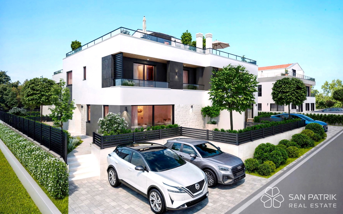 Casa moderna con piscina a Poreč, posizione tranquilla