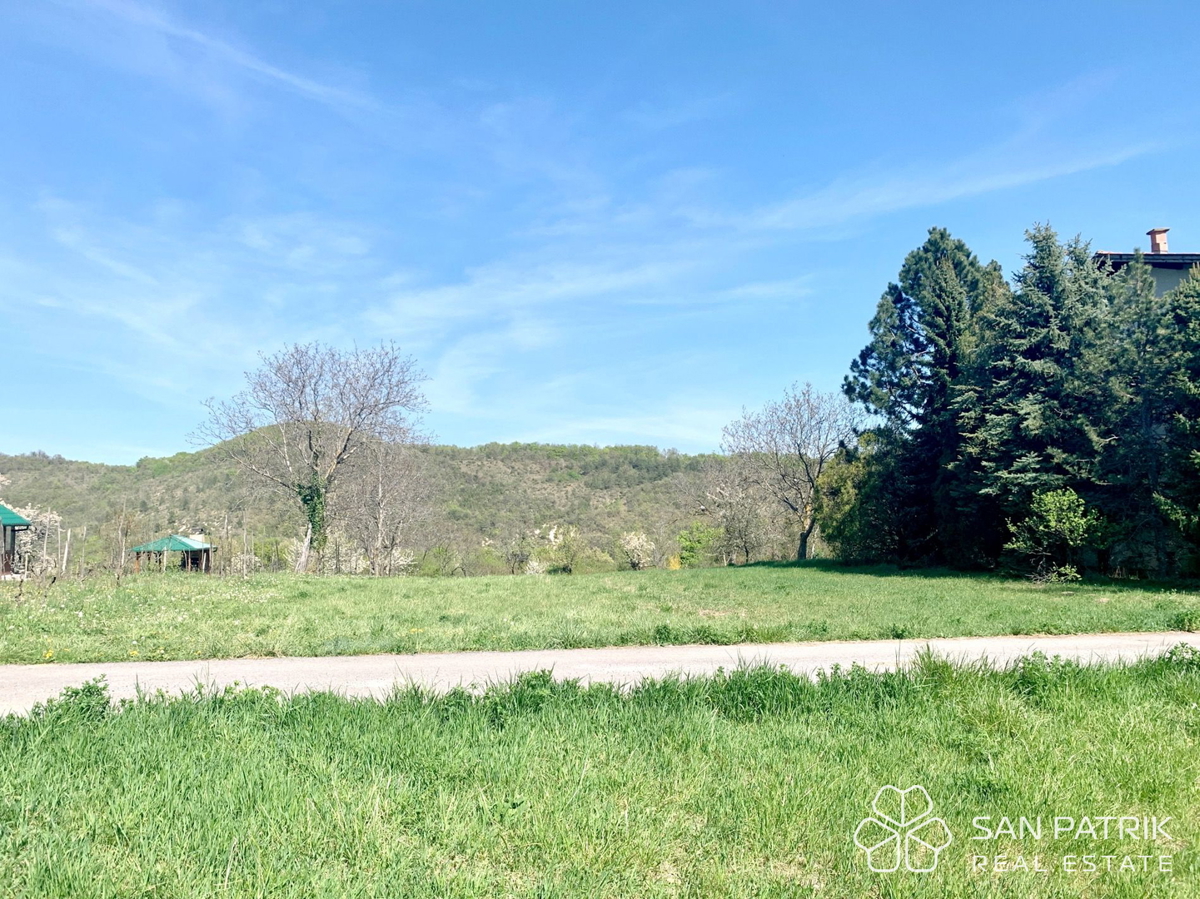Natura incontaminata a un passo dalla città – terreno edificabile a Medvednica