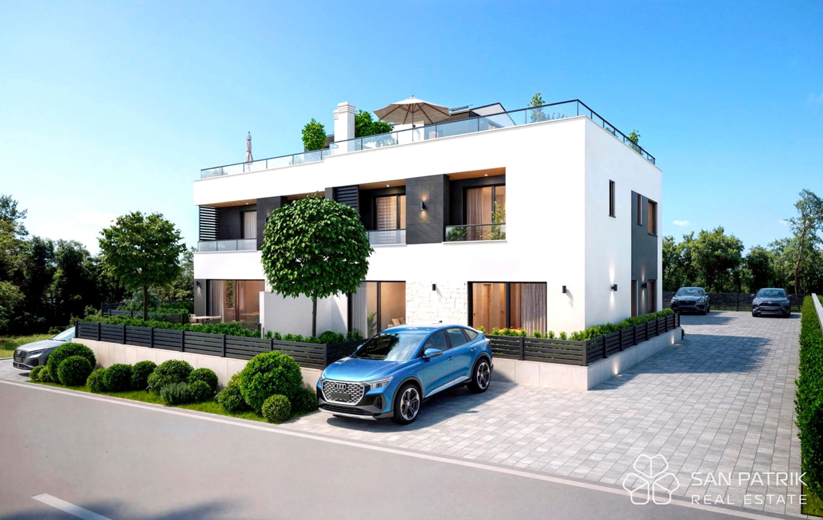 Casa moderna con piscina a Poreč, posizione tranquilla