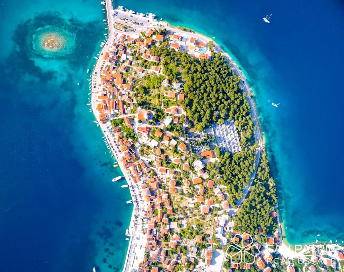 ROGOZNICA – NUOVA COSTRUZIONE IN CENTRO, A 70m DAL MARE – VISTA PANORAMICA