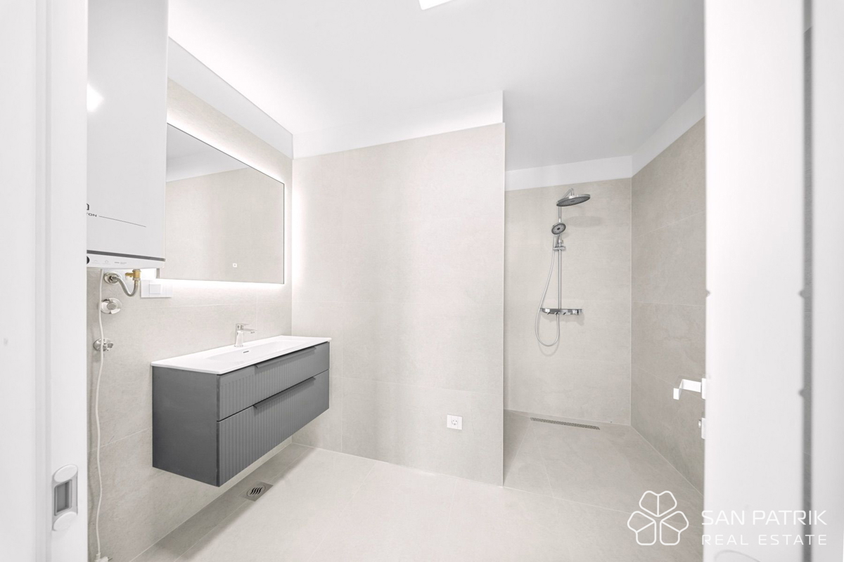 Privlaka Seafront Residences – attico moderno in prima fila sul mare