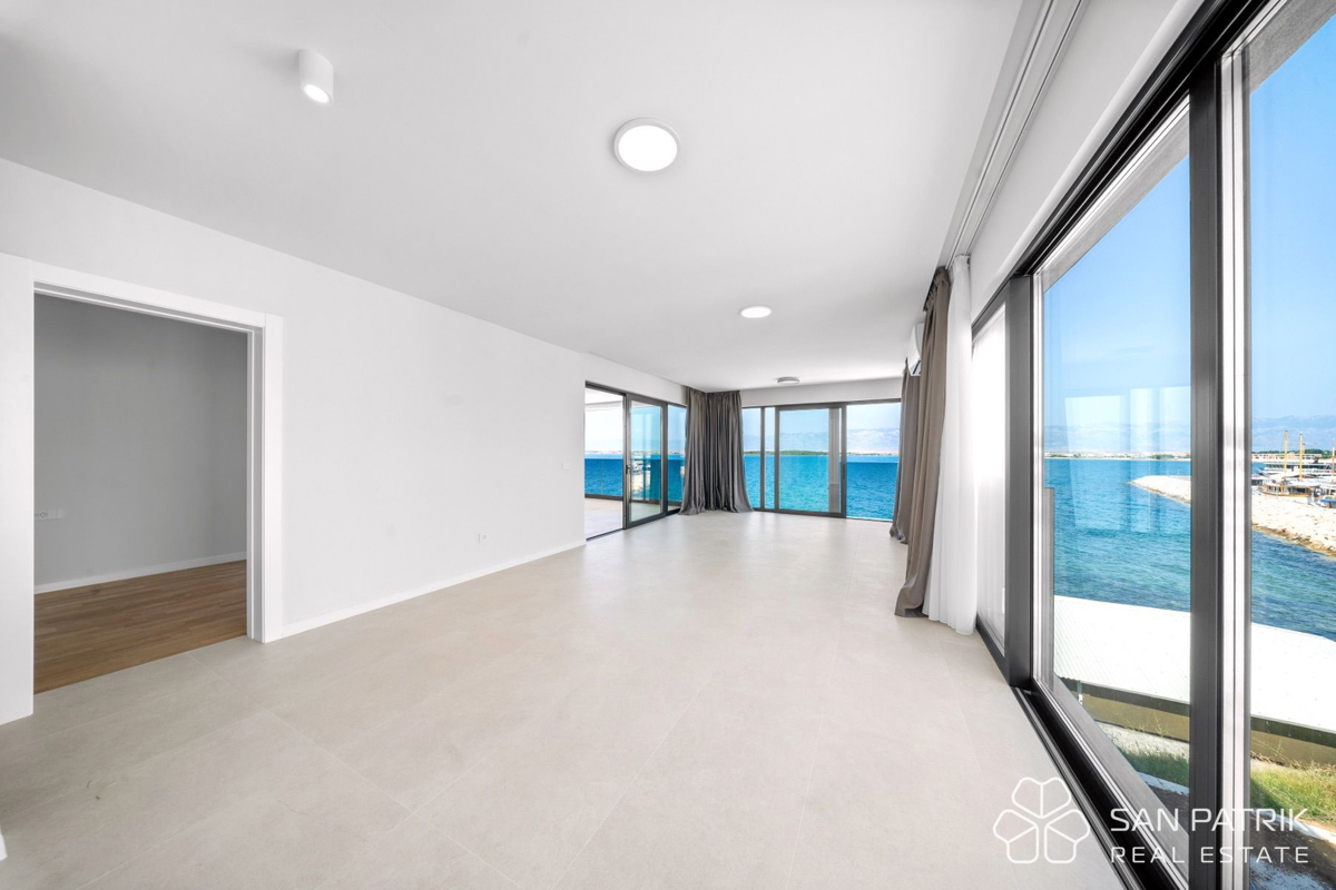 Privlaka Seafront Residences – attico moderno in prima fila sul mare