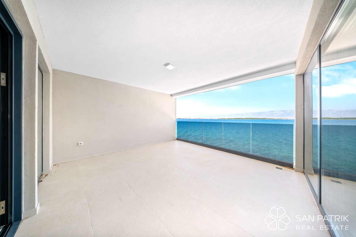 Privlaka Seafront Residences – attico moderno in prima fila sul mare