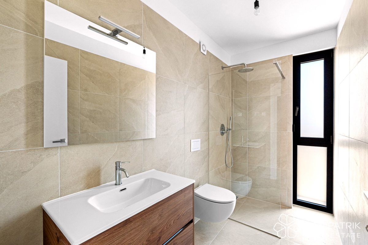 Novigrad, Istra: Nuova costruzione di qualità, ideale per vacanze o affitto