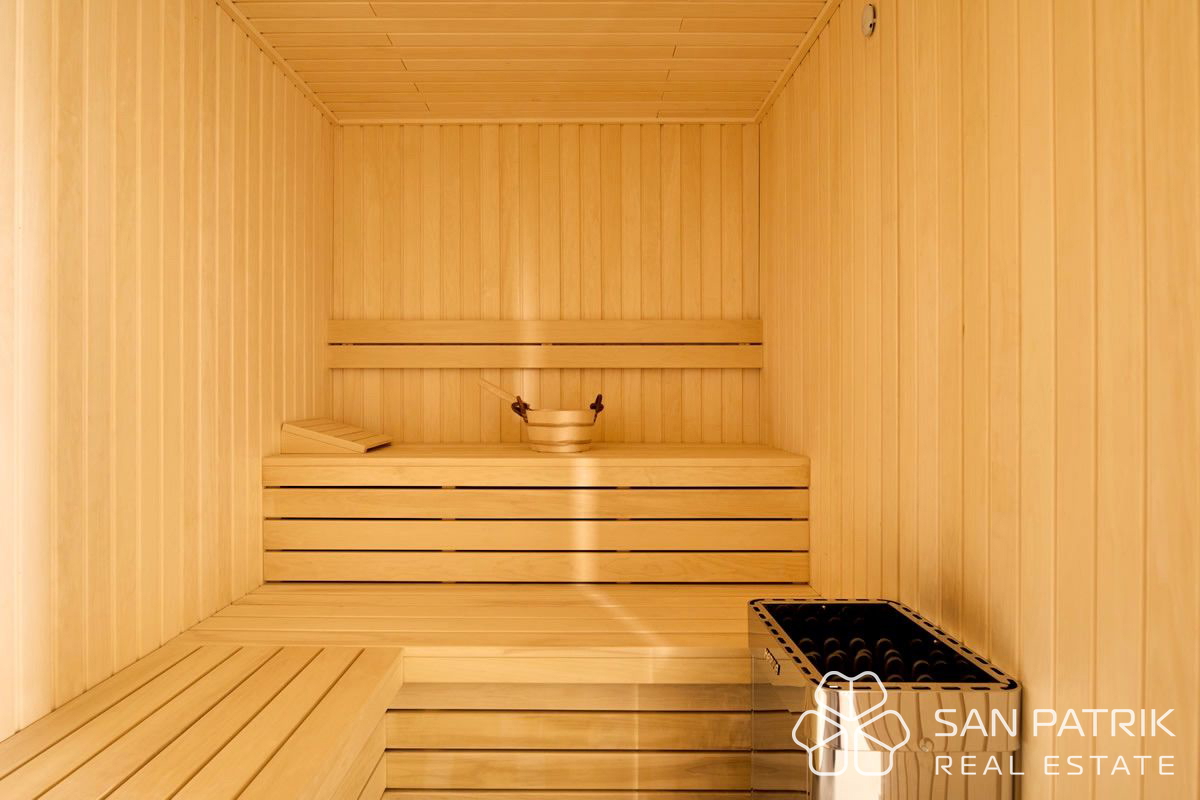 Villa di lusso con vista panoramica sul mare, nei dintorni di Biograd na moru